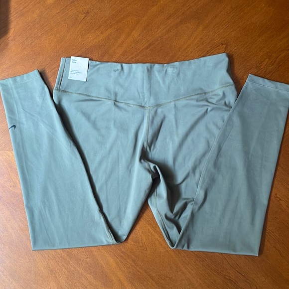 Nike, One Dri-Fit mid rise, Full length , Olive XXL - Picture 1 of 3